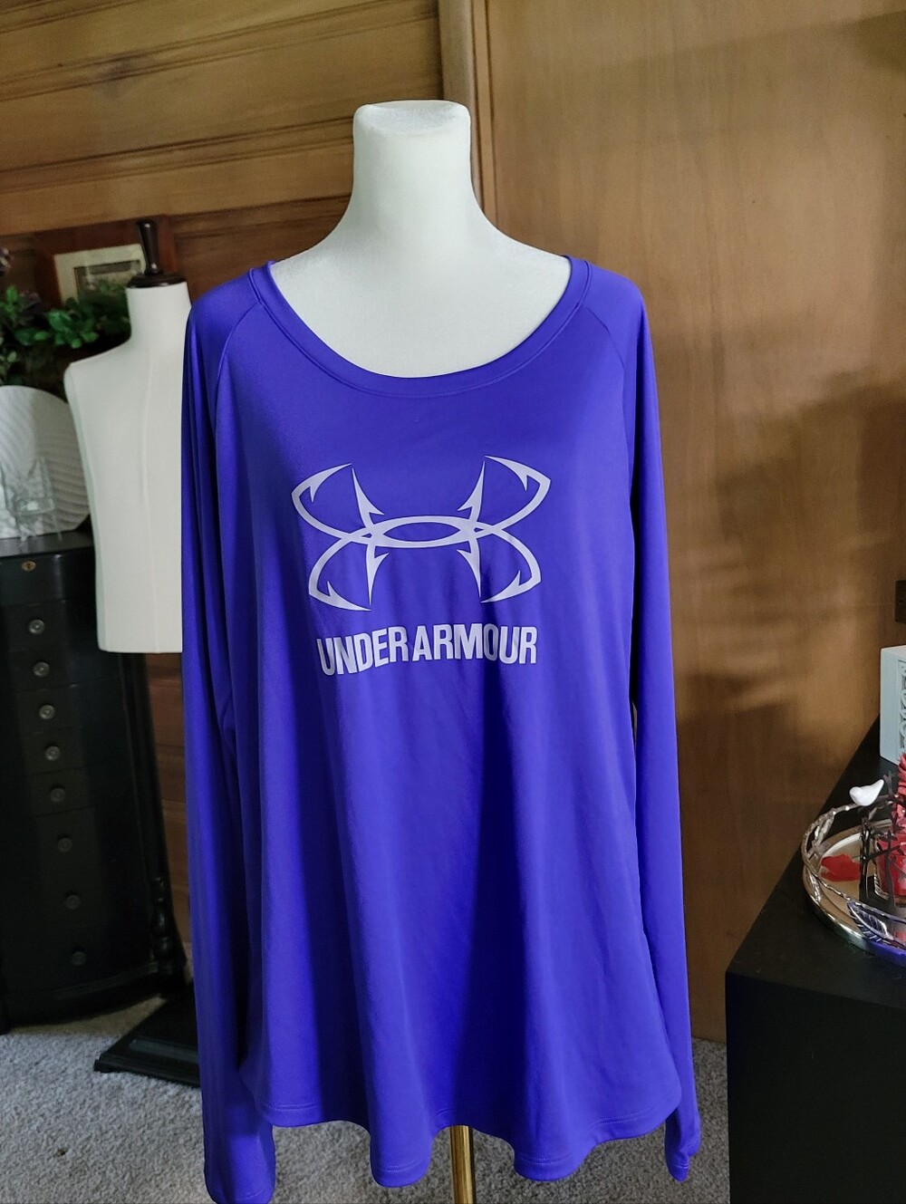 Under Armour Purple Long Sleeve Scoop Neck Performance Tee